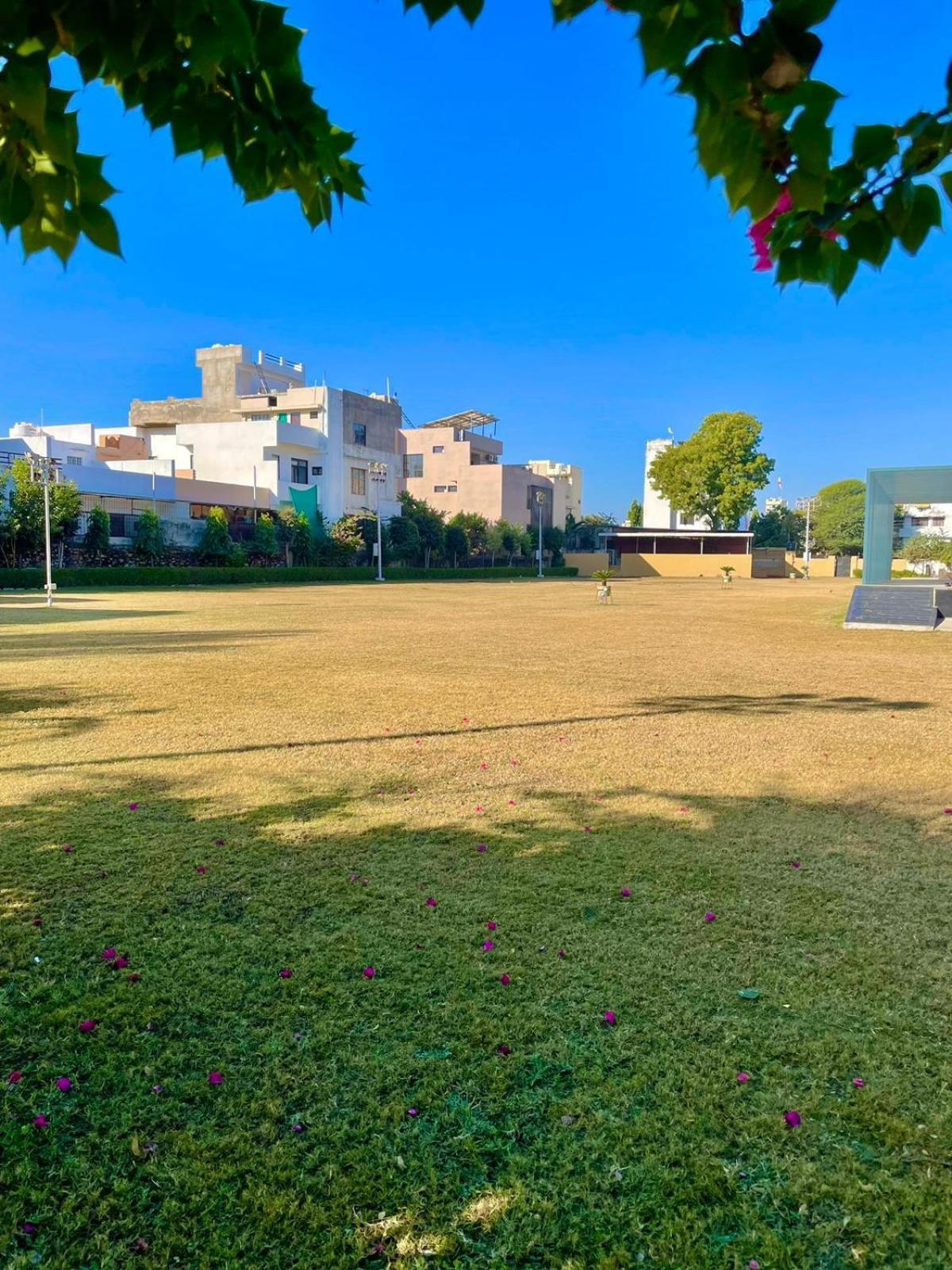 Vrindavan Greens Resort Udaipur Dış mekan fotoğraf