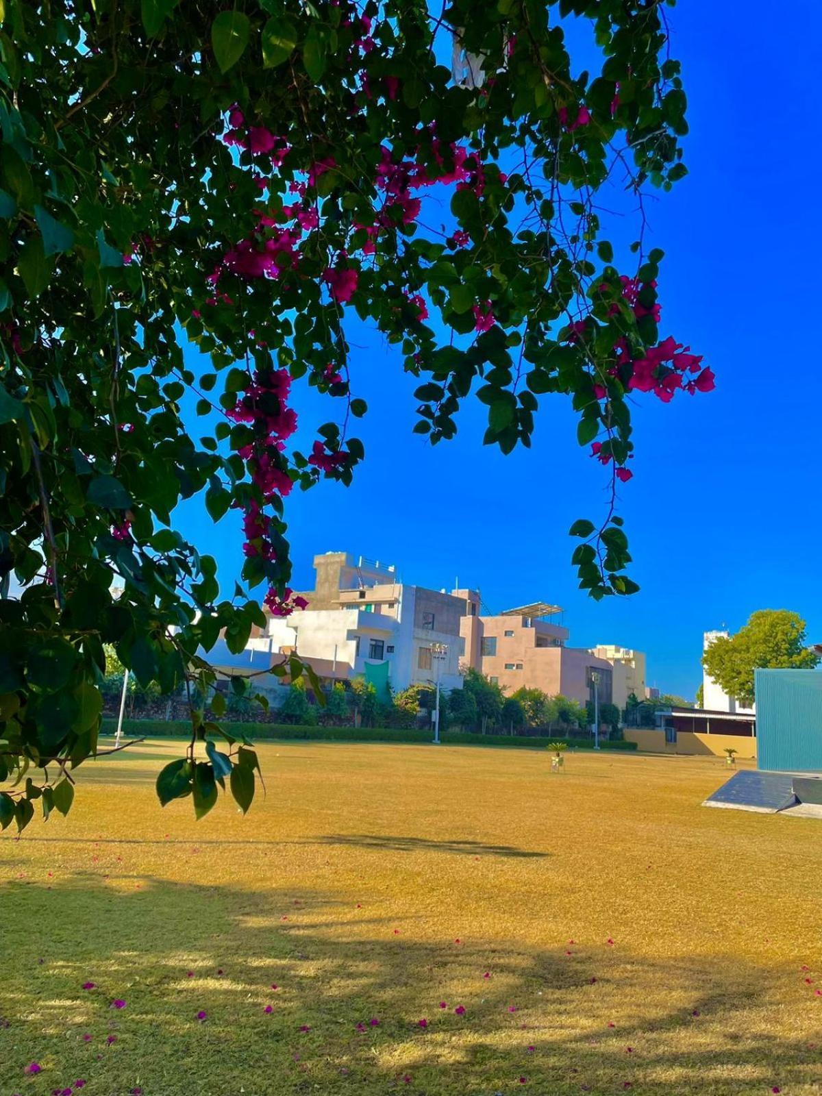 Vrindavan Greens Resort Udaipur Dış mekan fotoğraf